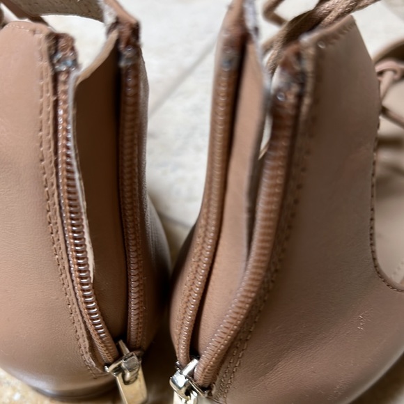 Saks fifth avenue ballet flats - Picture 3 of 5